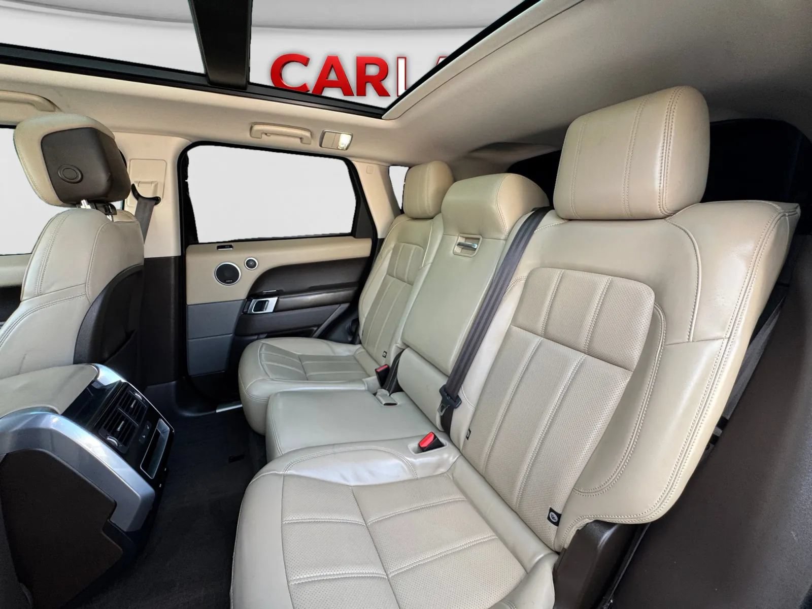 Used 2018 Land Rover Range Rover Sport HSE AWD/4WD image 17