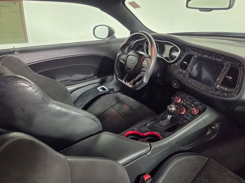 Used 2018 Dodge Challenger R/T Plus RWD image 32