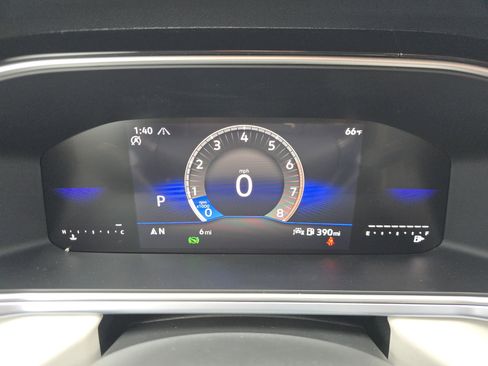 New 2026 Volkswagen Taos SE AWD/4WD image 12