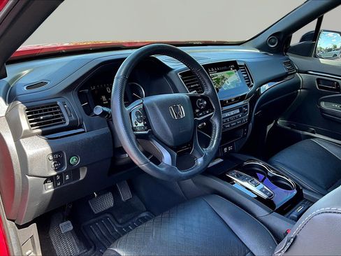 Used 2023 Honda Passport Elite image 17