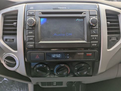 Used 2013 Toyota Tacoma 4x4 Double Cab w/ SR5 Pkg image 16