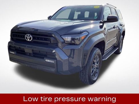 Used 2025 Toyota 4Runner SR5 image 6