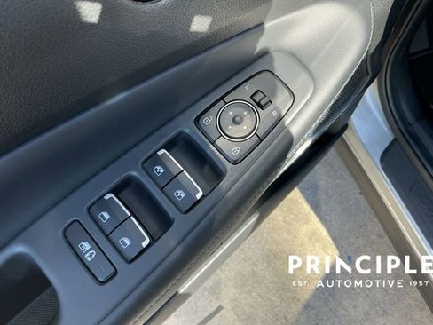 Used 2022 Hyundai Santa Fe SEL w/ Convenience + Premium Package image 21