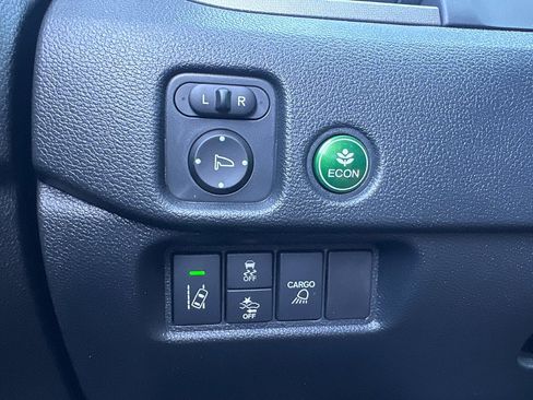 Used 2023 Honda Ridgeline Sport image 20