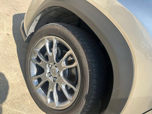 Used 2019 Lexus NX 300 F Sport w/ Black Line Edition FWD image 9