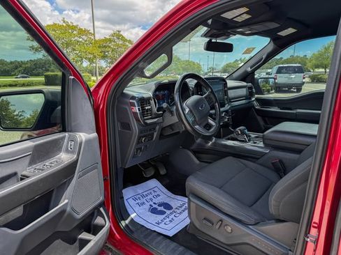 Used 2022 Ford F150 XLT w/ Equipment Group 302A High RWD image 11