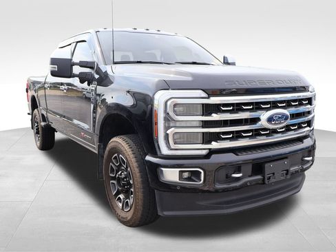 Used 2024 Ford F350 Platinum AWD/4WD image 13