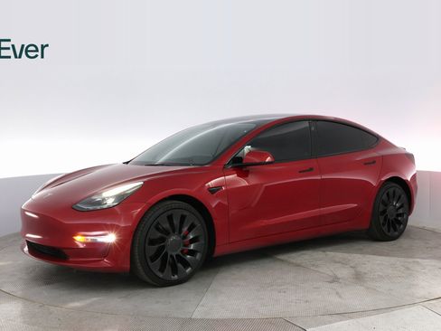 Used 2022 Tesla Model 3 Performance image 15
