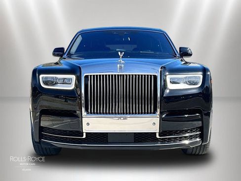 Used 2020 Rolls-Royce Phantom Sedan RWD image 3