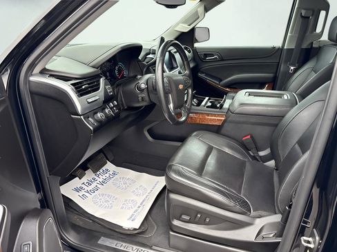 Used 2019 Chevrolet Tahoe Premier AWD/4WD image 24