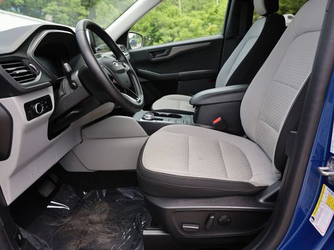 Used 2023 Ford Escape Active AWD/4WD image 18