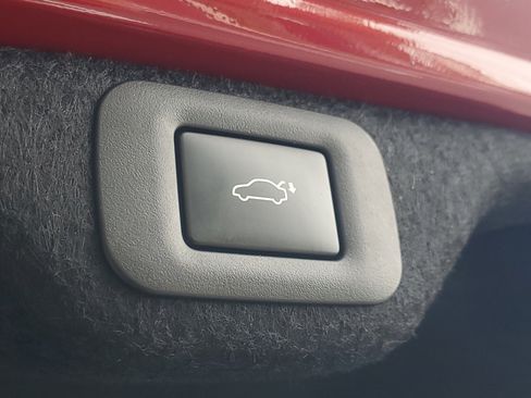 Used 2025 Lexus ES 350 w/ Premium Package image 9