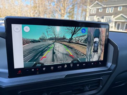 Used 2025 Ford Bronco Sport Badlands image 7