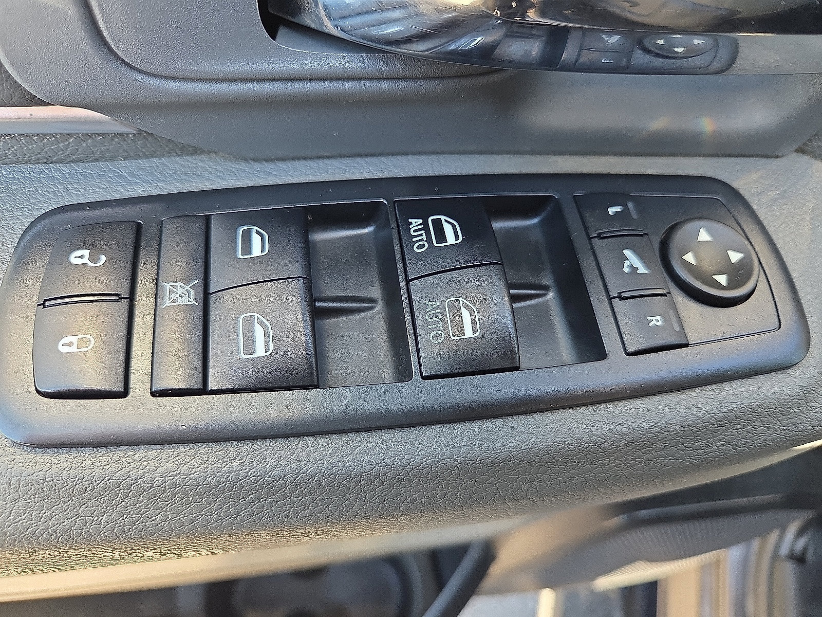 Used 2017 RAM 1500 Big Horn AWD/4WD image 15