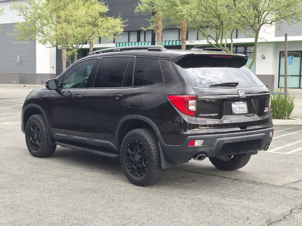 Used 2021 Honda Passport Elite image 9