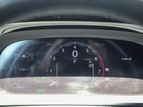 Used 2023 Toyota Crown AWD/4WD image 22