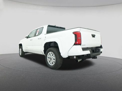 New 2025 Toyota Tacoma SR5 image 21