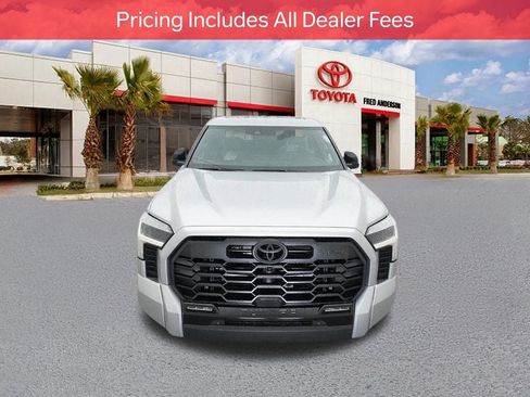 New 2025 Toyota Tundra Limited w/ TRD Off-Road Package AWD/4WD image 17