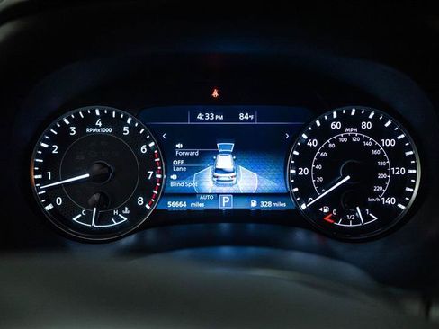 Used 2024 Nissan Armada SL AWD/4WD image 19