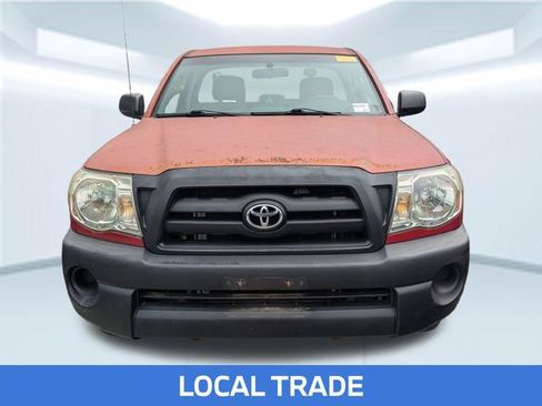 Used 2005 Toyota Tacoma 2WD Regular Cab image 2