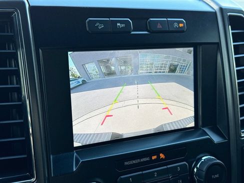 Used 2018 Ford F150 XLT w/ Equipment Group 302A Luxury AWD/4WD image 35