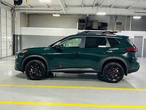 New 2026 Nissan Rogue SV AWD/4WD image 13
