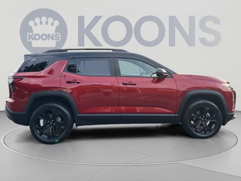 Used 2025 Chevrolet Equinox LT w/ Safety and Technology Package AWD/4WD image 8