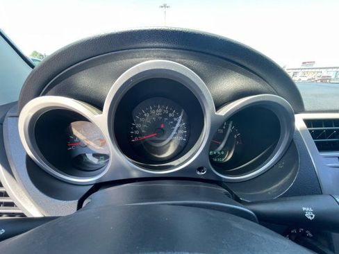 Used 2010 Chrysler Sebring Touring image 23