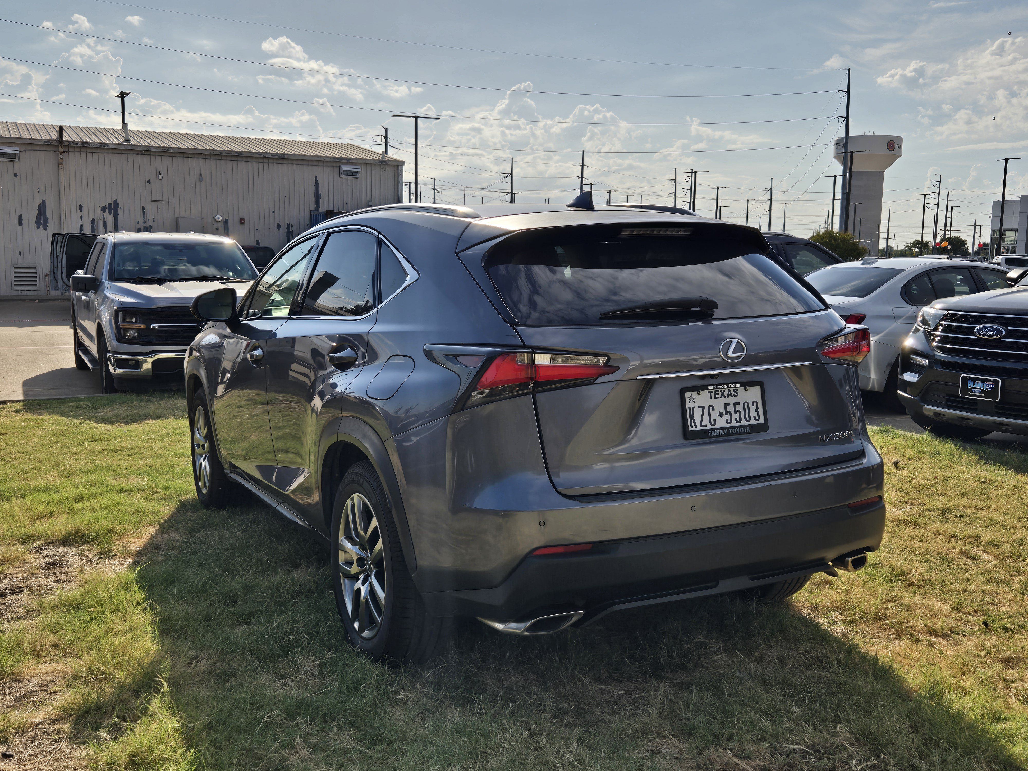Used 2015 Lexus NX 200t FWD w/ Premium Package image 4