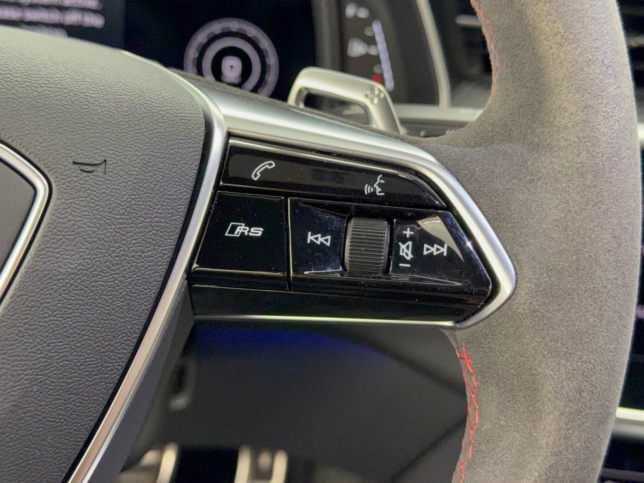 Used 2022 Audi RS 6 AWD/4WD image 19