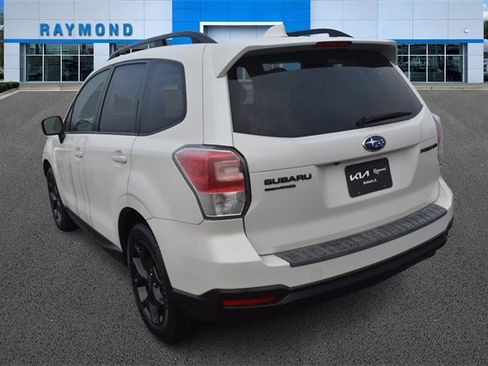 Used 2018 Subaru Forester 2.5i Premium w/ Popular Package #2A image 5