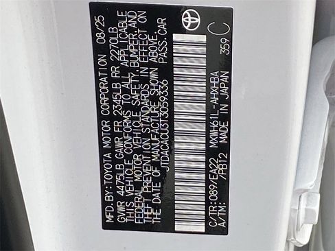 Certified 2026 Toyota Prius XSE Premium image 34