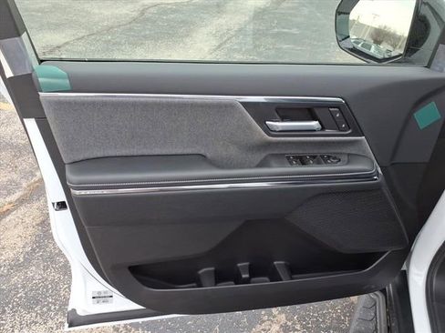 New 2026 GMC Sierra EV Elevation image 28