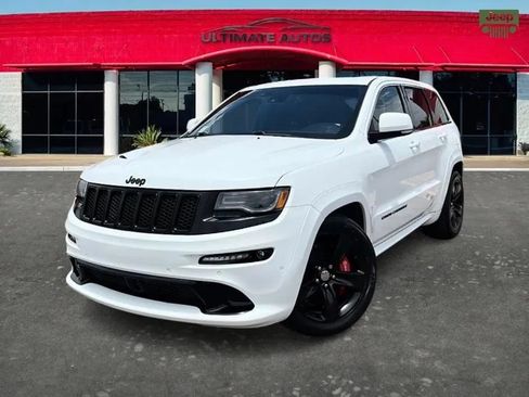 Used 2015 Jeep Grand Cherokee SRT w/ Quick Order Package 26J AWD/4WD image 2