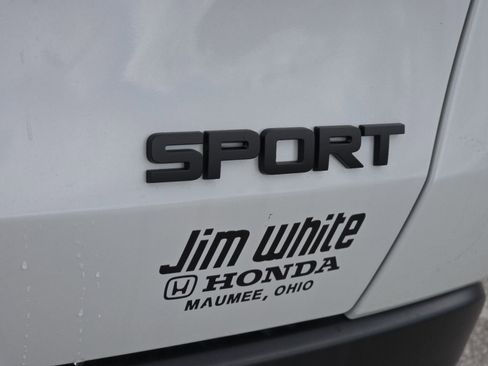 New 2026 Honda HR-V Sport image 11
