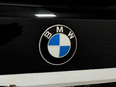 Used 2019 BMW X7 xDrive40i w/ Premium Package AWD/4WD image 40