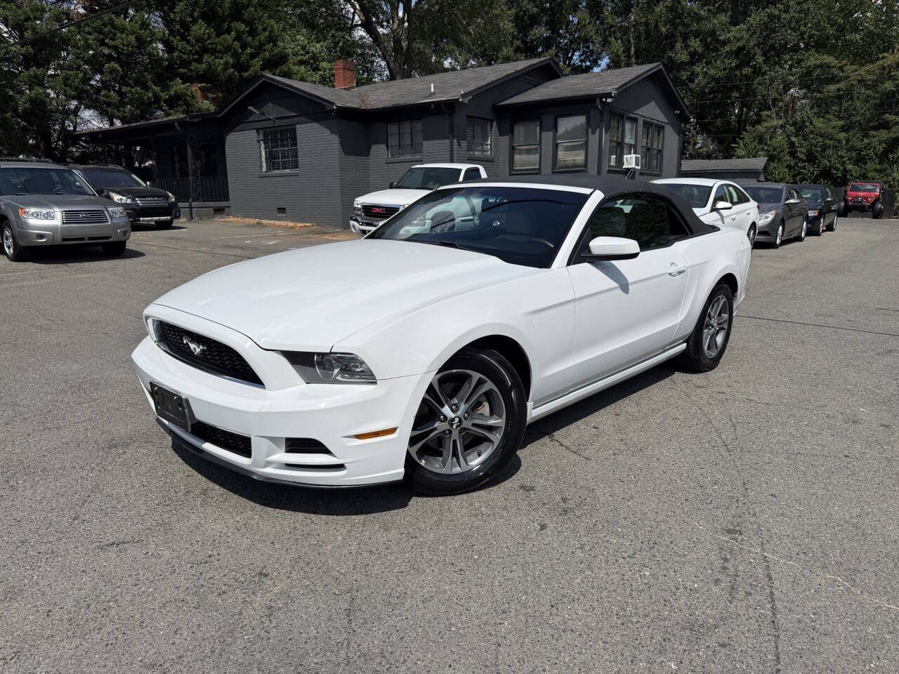 Used 2014 Ford Mustang Premium RWD image 2