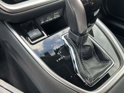 Certified 2025 Subaru Outback Premium image 20