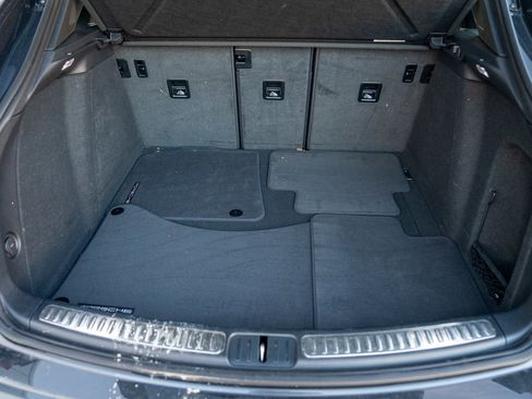 Used 2025 Porsche Macan image 28