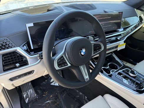 New 2027 BMW X7 xDrive40i AWD/4WD image 21