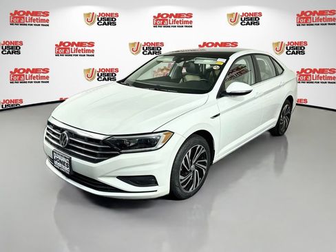 Used 2020 Volkswagen Jetta SEL Premium FWD image 12