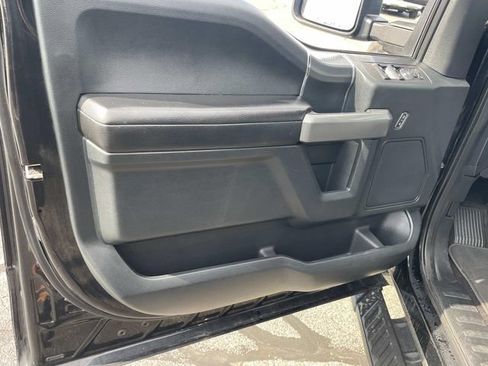 Used 2018 Ford F150 XLT w/ Equipment Group 301A Mid AWD/4WD image 21