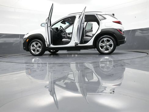Certified 2023 Hyundai Kona SEL AWD/4WD image 47
