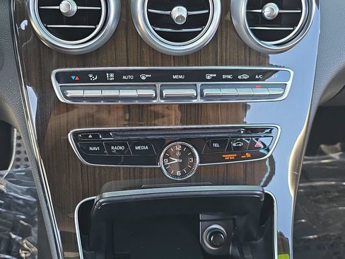 Used 2018 Mercedes-Benz C 43 AMG 4MATIC Cabriolet image 28