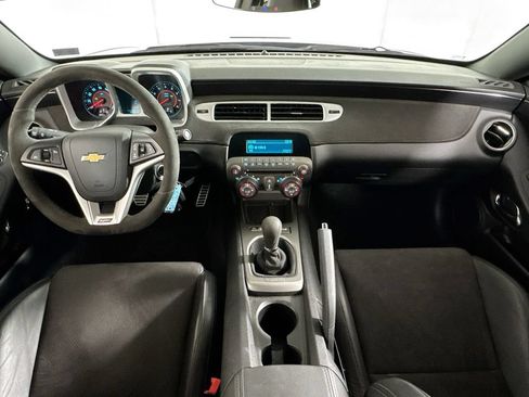 Used 2015 Chevrolet Camaro Z/28 RWD image 28
