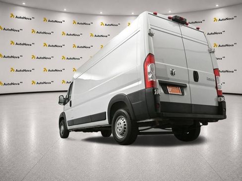 Used 2025 RAM ProMaster 2500 w/ Convenience Group FWD image 36