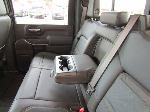 Used 2023 GMC Sierra 3500 Denali w/ Denali Ultimate Package AWD/4WD image 41