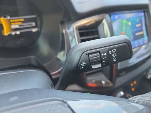 Used 2021 Ford Ranger Lariat w/ Equipment Group 501A High image 23