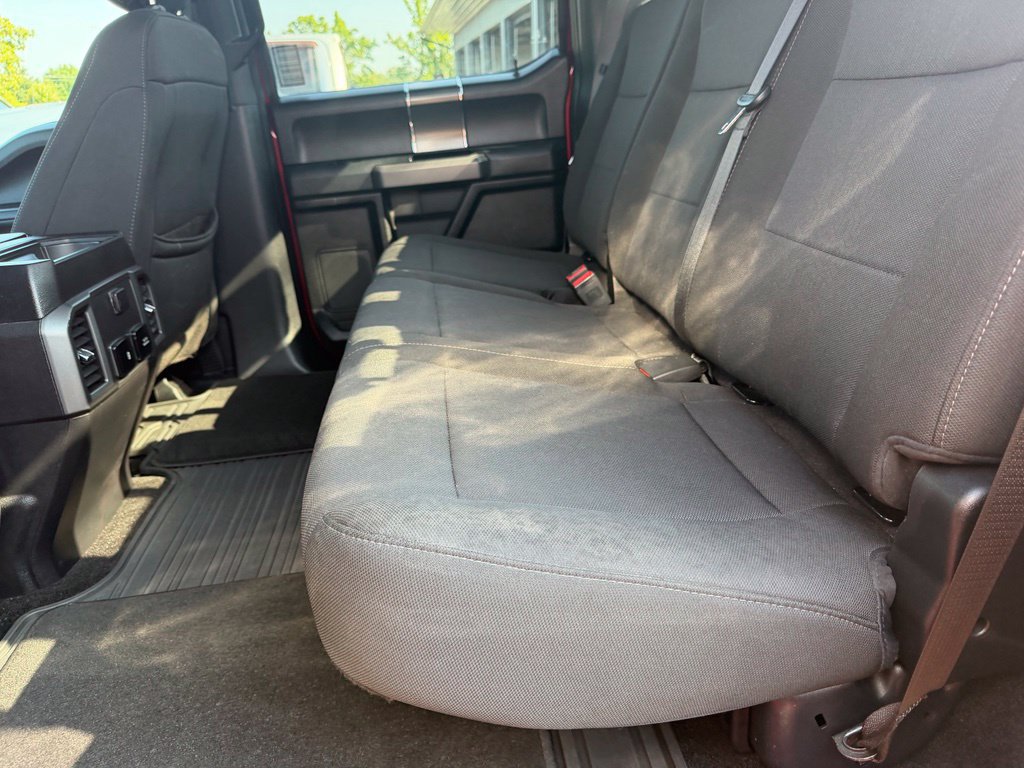 Used 2018 Ford F150 XLT w/ Equipment Group 302A Luxury AWD/4WD image 16