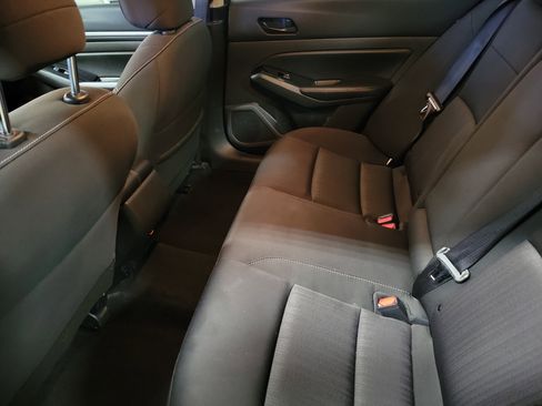 Used 2023 Nissan Altima 2.5 SV image 10